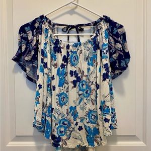 Free People cold shoulder ruffle sleeve top (XS)